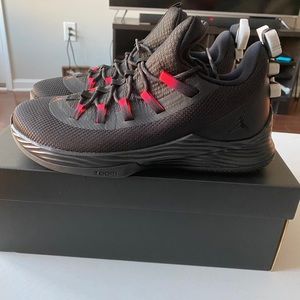 Jordan ultra fly 2 low sizes 10 and 12